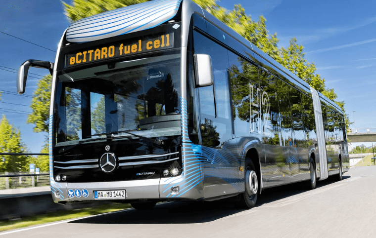 Autobuses Mercedes-Benz